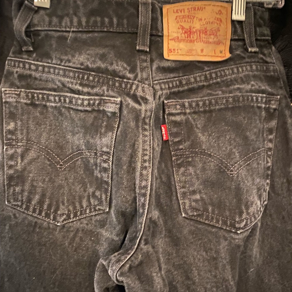 Black vintage Levi high rise jeans